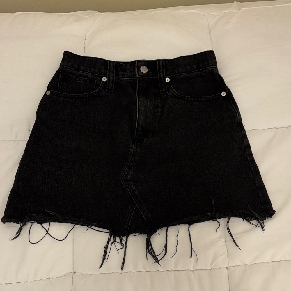 Madewell Black Frayed Hem A-Line Skirt